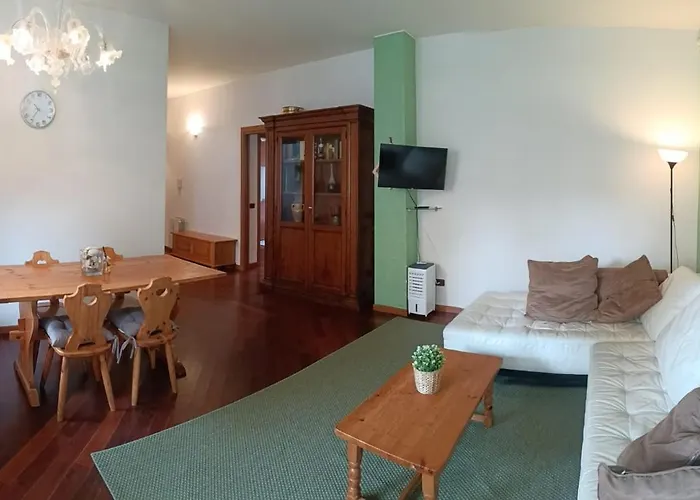 Daire Casa Albani Wifi & Comfort Tra Centro E Aeroporto *